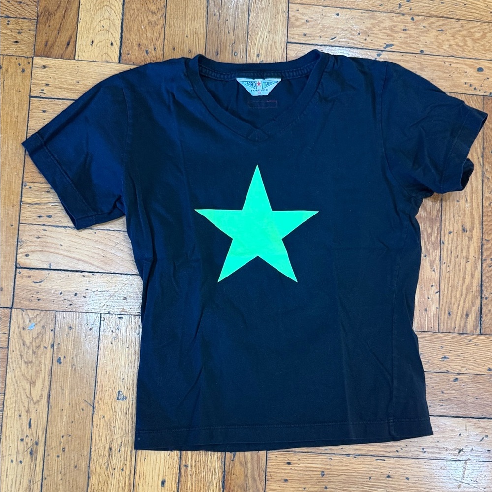 Hard Tail Kids black short sleeve Tee with Green Star